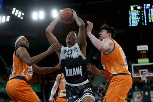 也引领着重 也引领着重