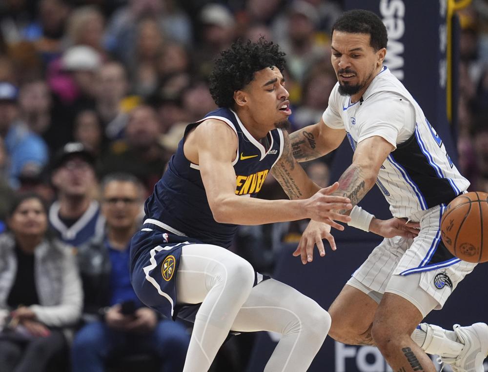 在离任前的 在离任前的